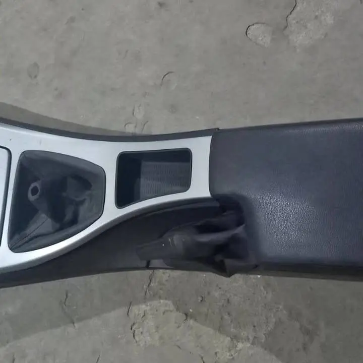 Consola de palanca de cambios completa BMW 2006 $$$400.000!