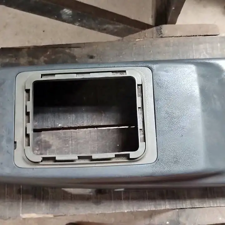 Moldura completa de caja de cambios Ford Orion 1.6 $$$80000!