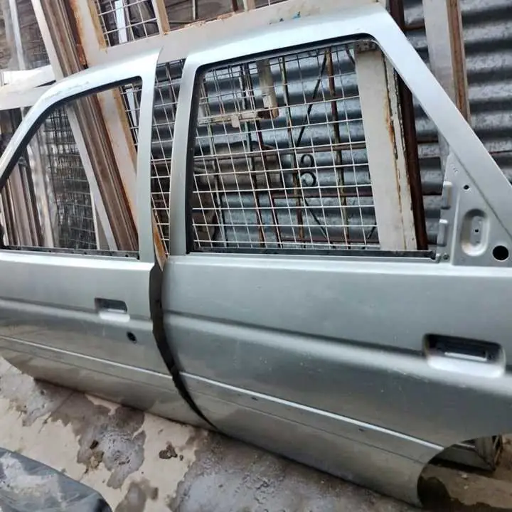 Puerta Ford orion $$$90000! cada una!