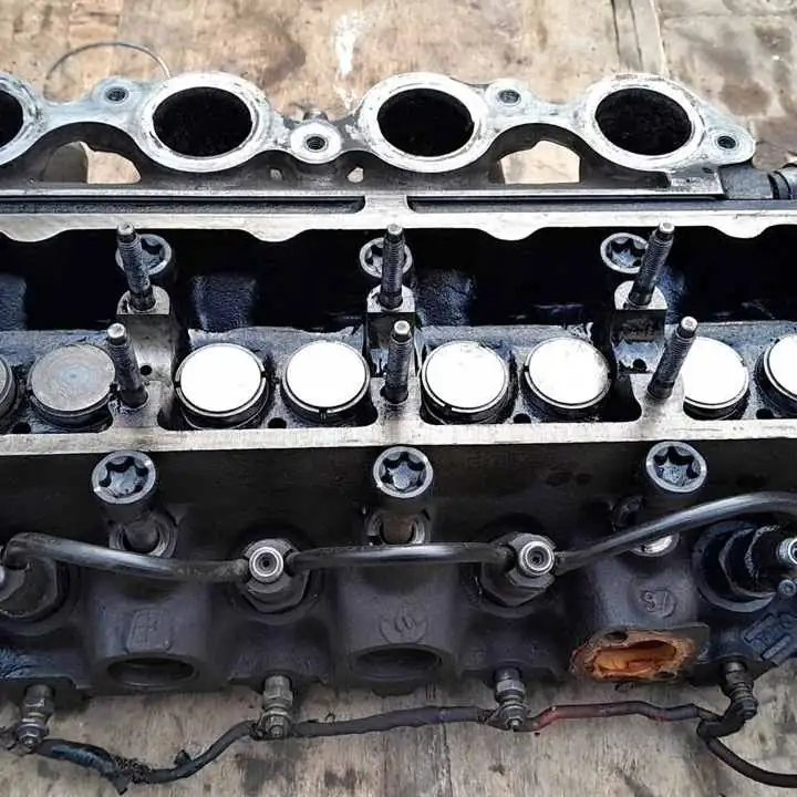 Tapa cilindro de Endura diesel 1.8 $$$250.000!