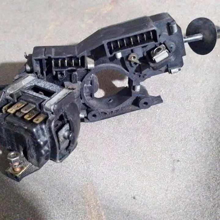 Llave de luces Renault 18 2000 Frances jaegger SOLO X HOY 04-08-26 $$$150.000! un regalo!