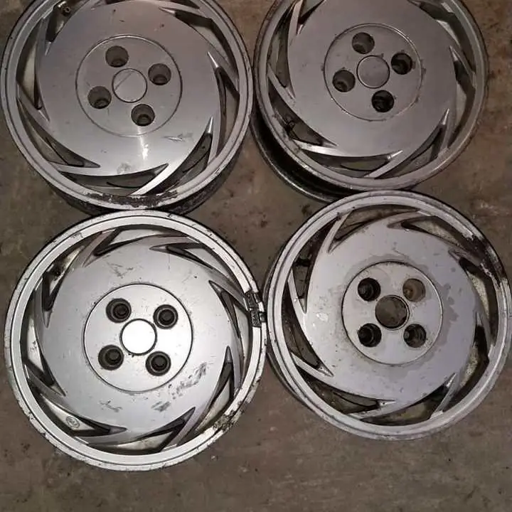 Llantas Renault 21 Aleacion 14" juego de 4 $$$400000!