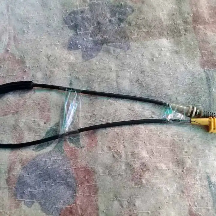 Cable de cerradura de puerta Ford Orion $20000!