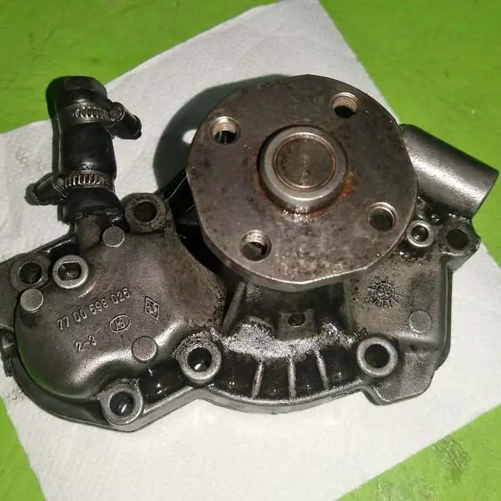 Bmb4 de Agua Renault 18 diesel $$$70.000!