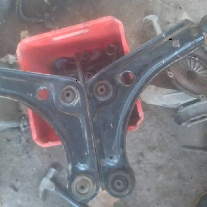 Parrilla de Supencion Ford Orion/Escort G2 o Pointer $$$90000! cada una!