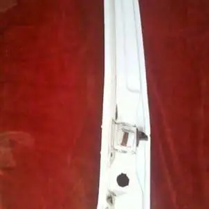 Lateral de Carroceria Central Ford Orion $$$100.000!
