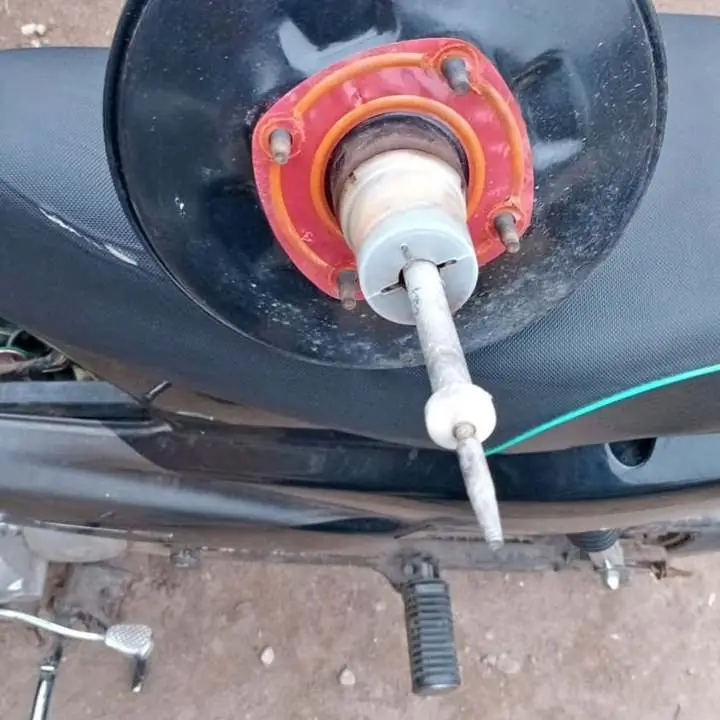 Servo con B0m..4 de frenos con deposito Ford orion/Escort G2 1800 $$$180.000!
