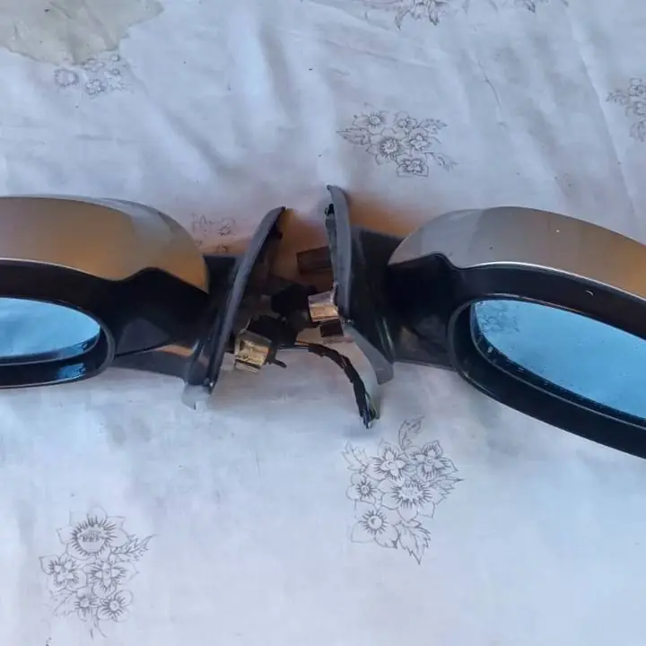 Juego de Espejos Retrovisores Electricos BMW 2006 lós 2 $$$500.000!
