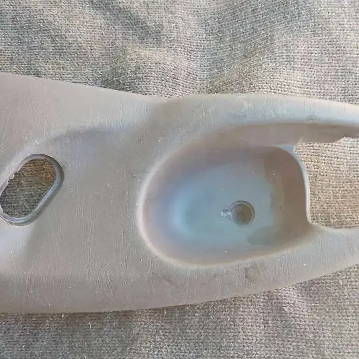Moldura de manija de apertura Ford Focus 1 $$$30000!