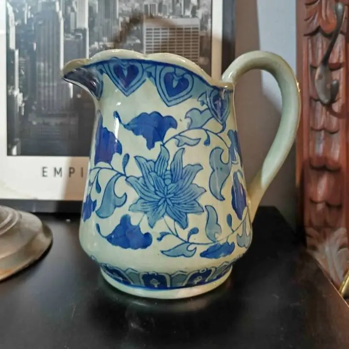 Jarra de cerámica vintage