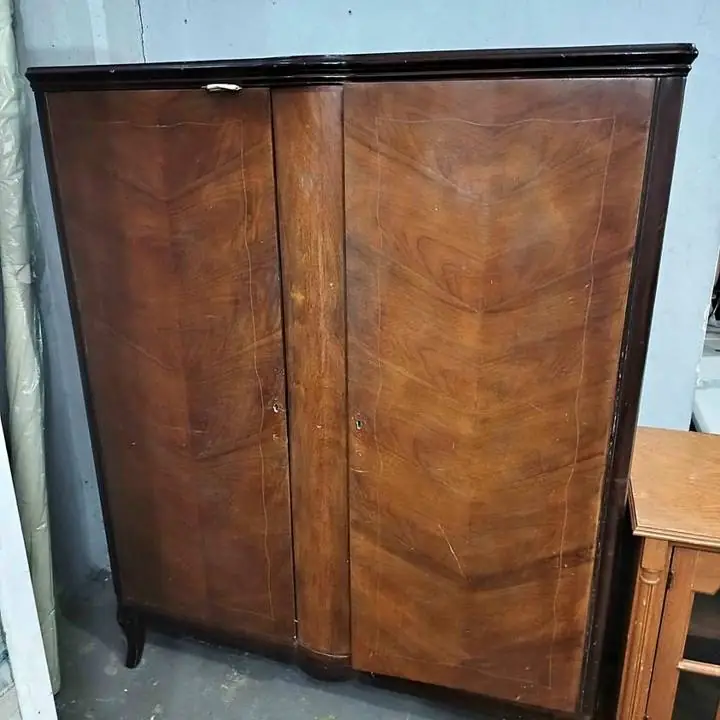 Vajillero antiguo estilo Francés