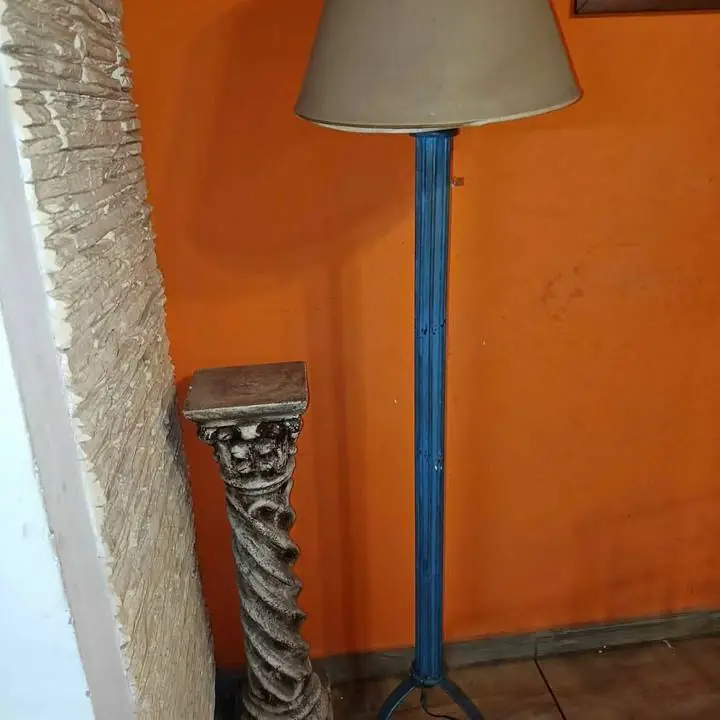 Lámpara de pie