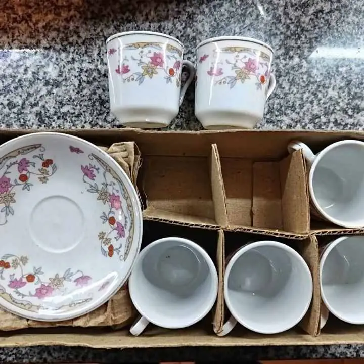 Tacitas de café de porcelana