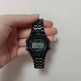 Reloj negro