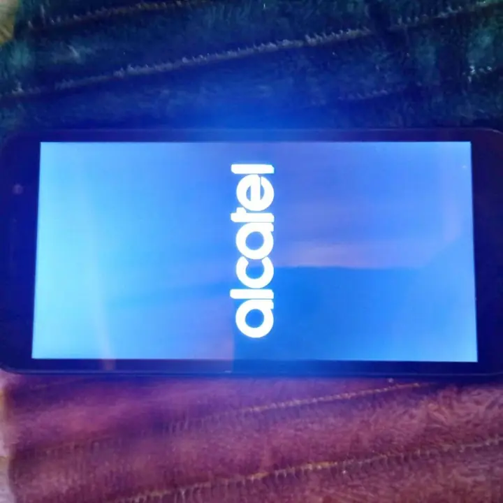 Celular Alcatel 1 LIBRE