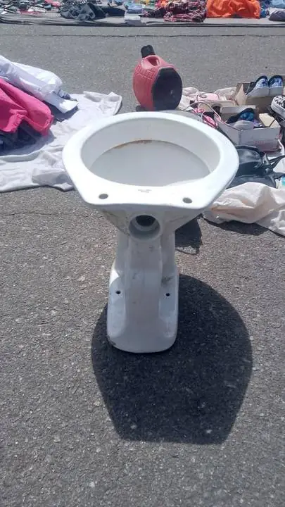 Vendo inodoro y bidet las 2x100 mil hoy soy de solano