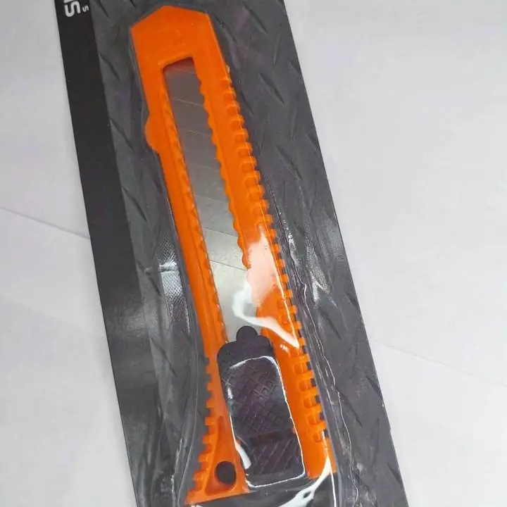 Cutter NUEVO 18 mm