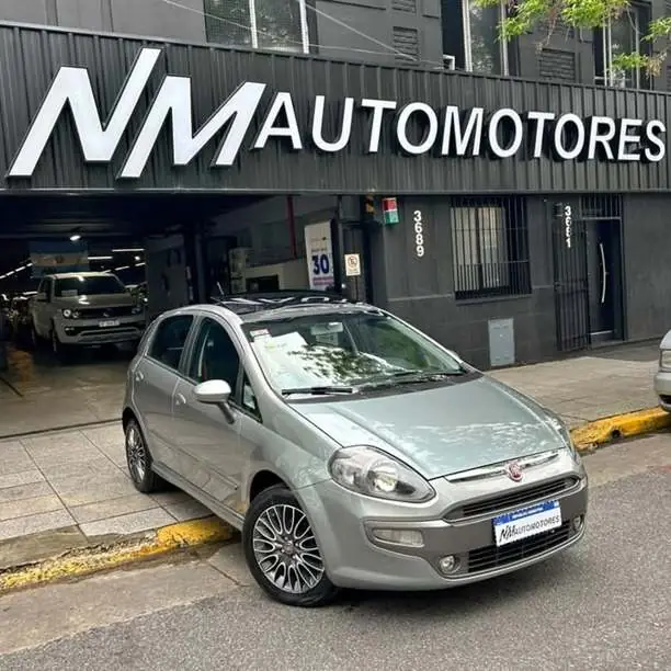 2014 Fiat punto sporting 1.6 16v
