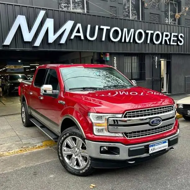 2020 Ford f-150 v8 lariat luxury