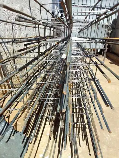 Columnas armadas de 3m H del 8 y 4, 2 10x15