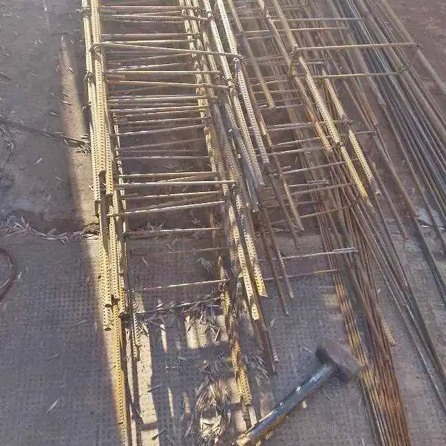 Columnas de 3m H del 8 y 4, 2