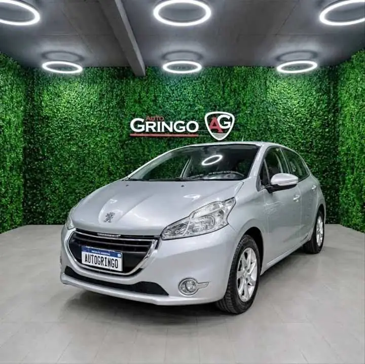 Peugeot 208 Allure Nav (oportunidad)