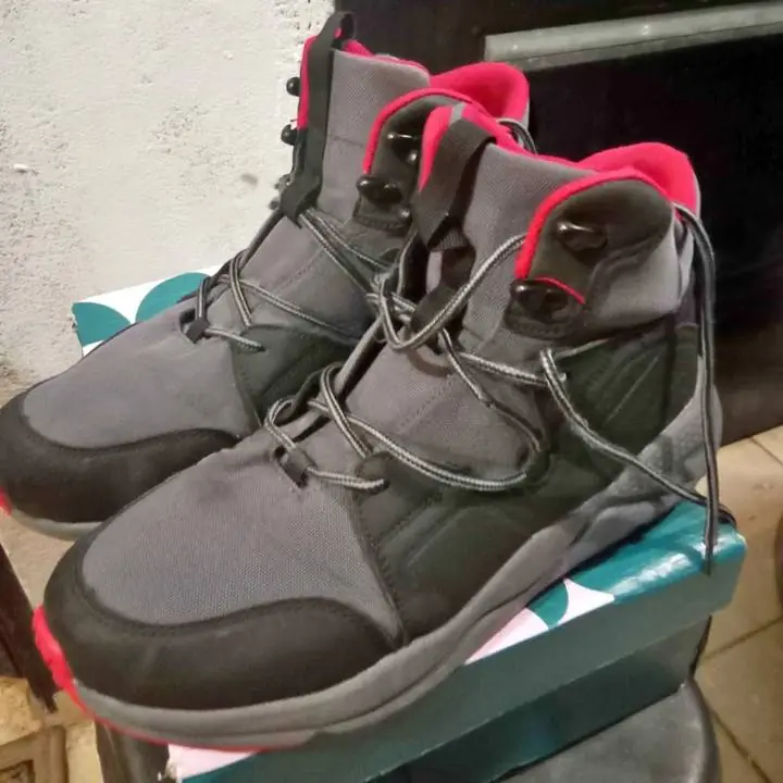 Botas zapatillas urbanas MR talle 42½ mí WhatsApp estoy en Retiro