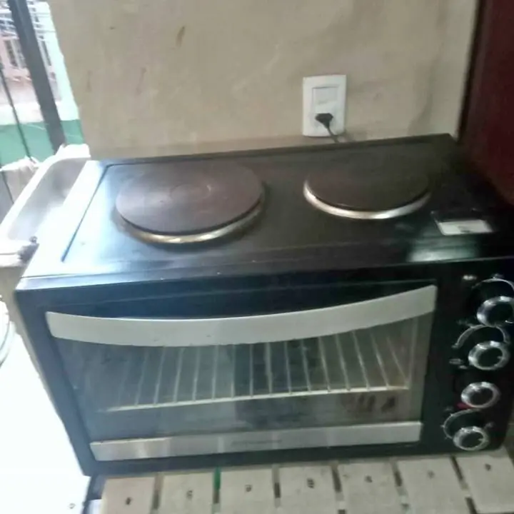 Cocina y Horno eléctrico ken brown de 40 litros