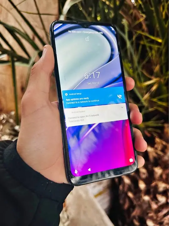 Motorola E20 Astillado Libre de fabrica