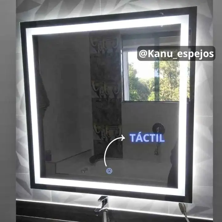Espejo Cuadrado LED Esmerilado Touch | Premium