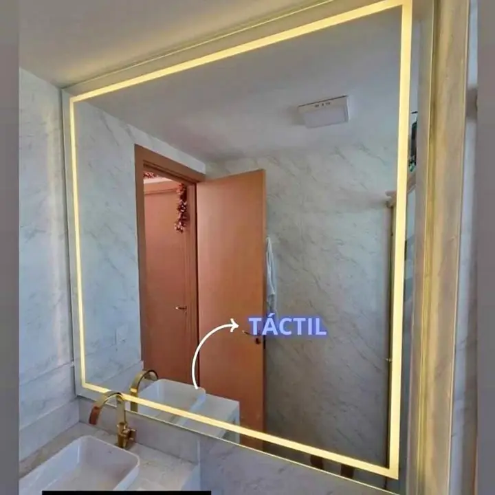 Espejo cuadradl LED TOUCH Esmerilado, Sutil, moderno y funcional