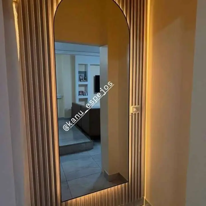 Espejo vestidor LED TOUCH Esmerilado, Sutil, moderno y funcional