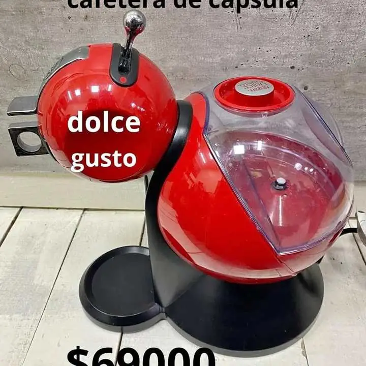 Cafetera dolce gusto como nueva