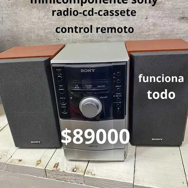 Minicomponente Sony AM FM CD casette control remoto funcionando perfecto