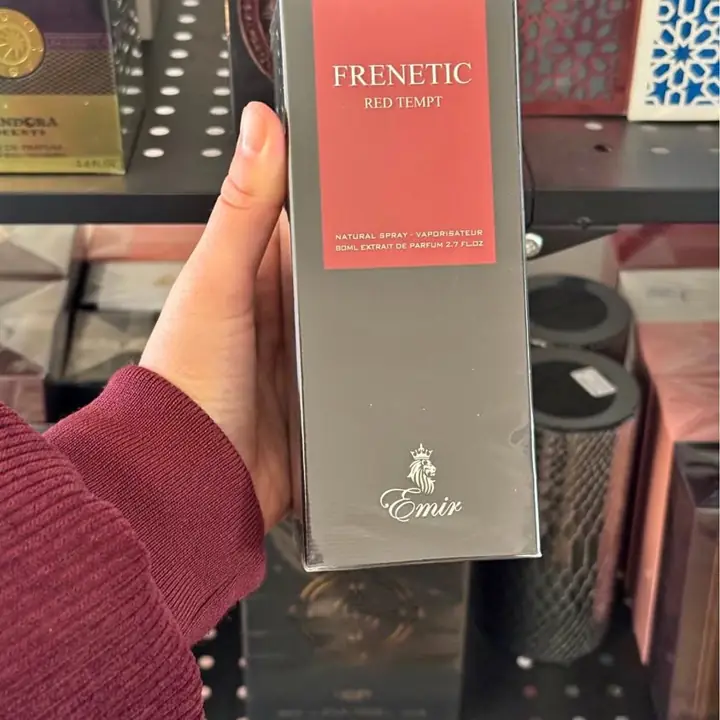 Frenetic red tempt emir