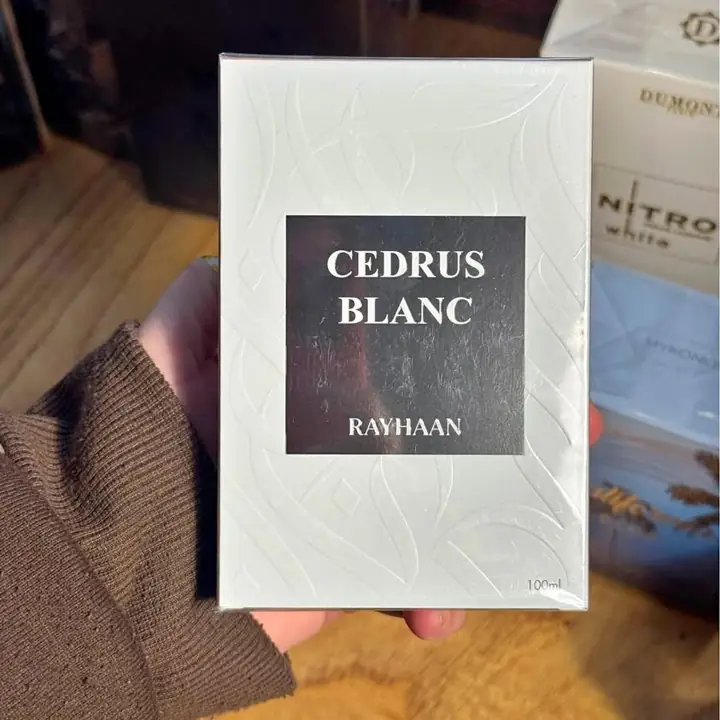 Rayhaan cedrus blanc