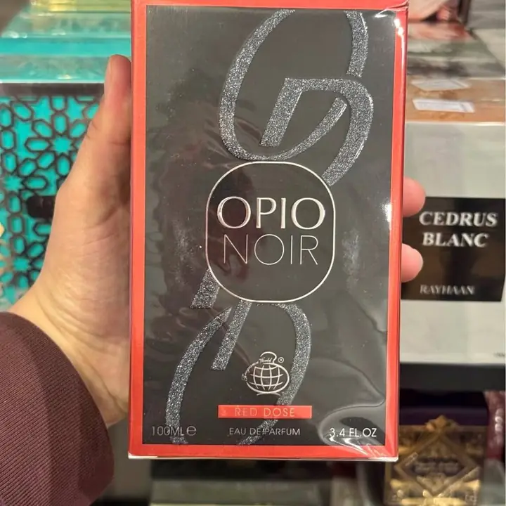 Opio noir fragrance world