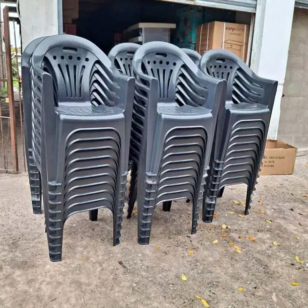 Sillas Apilables x 6 unidades