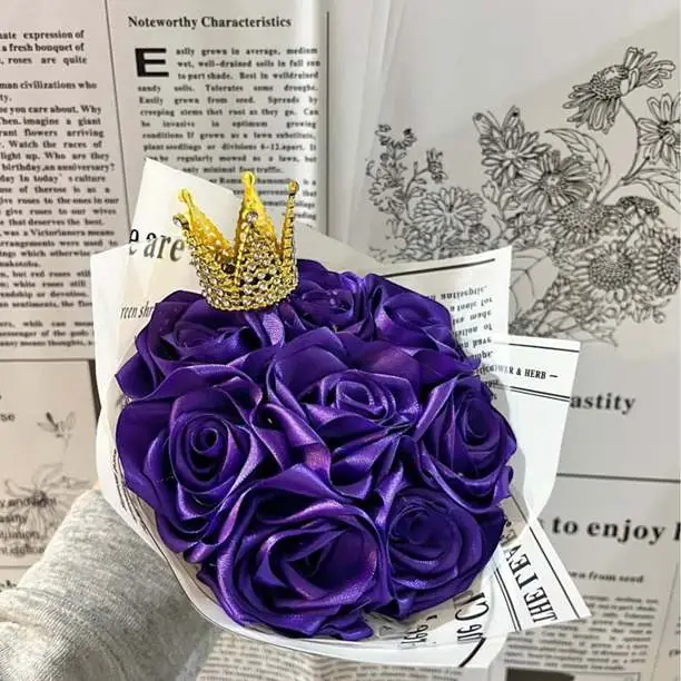 Ramo de 8 rosas eternas