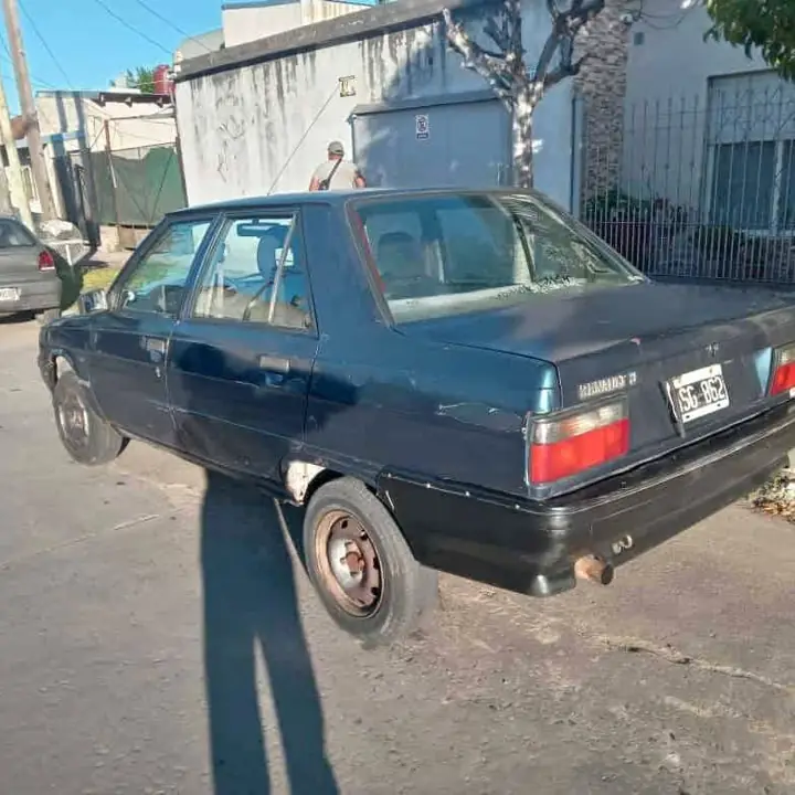 Renaul 9GTL 97 GNC