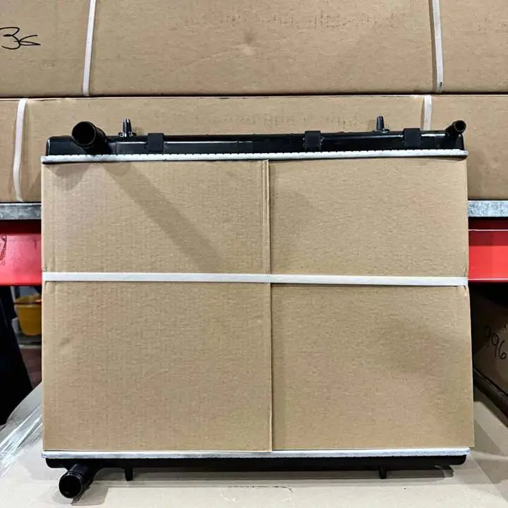 Radiador Citroen C4/307/408/308 brazado