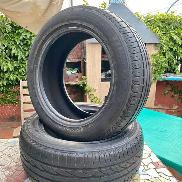 Cubierta R16. 215/55/16