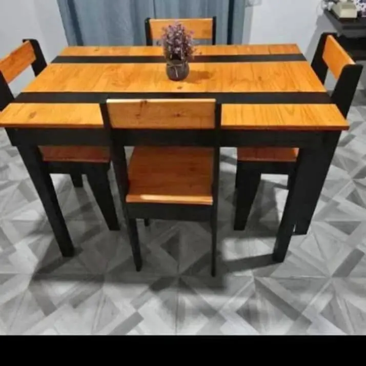 Mesa y silla