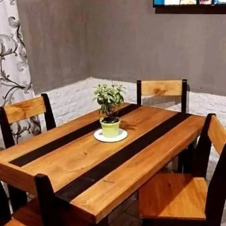 Somos fabricantes de mesa y silla de pino hacemos envios abonas al recibir