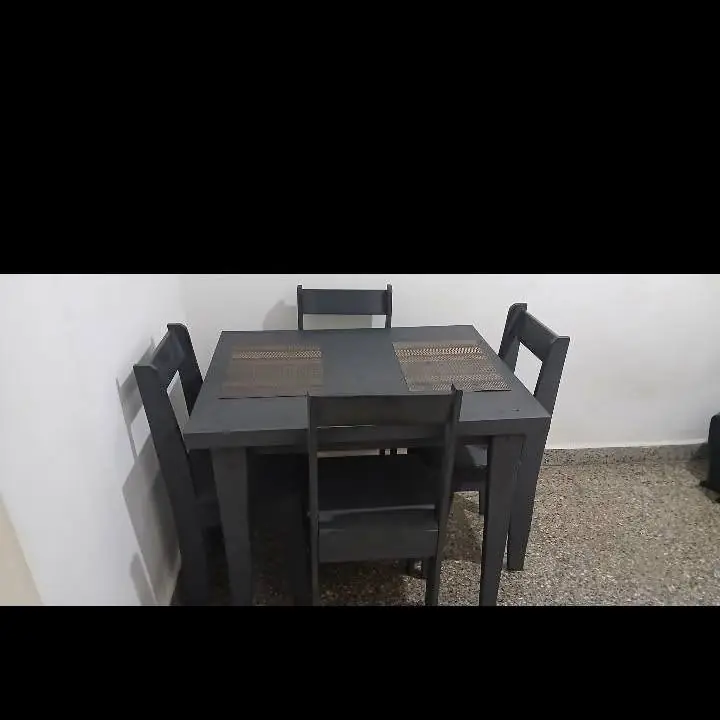 Somos fabricantes de mesa y silla de pino hacemos envios abonas al recibir