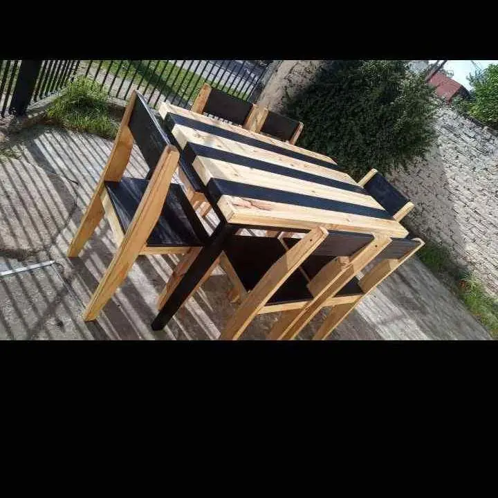 Juegos de comedor de pino macizo, realizamos envíos a domicilio. Abonas todo al recibir Contam