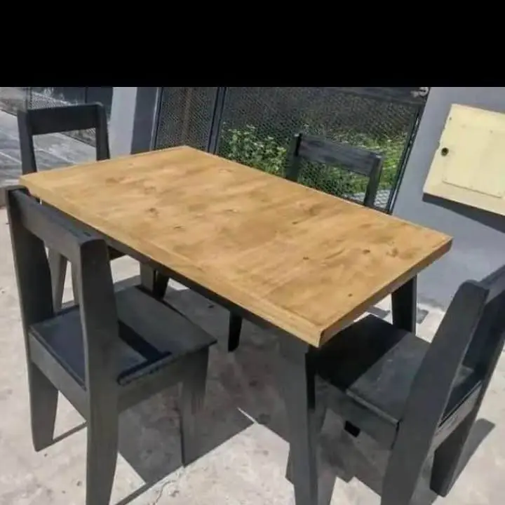 Juegos de comedor de pino macizo, realizamos envíos a domicilio. Abonas todo al recibir Contam