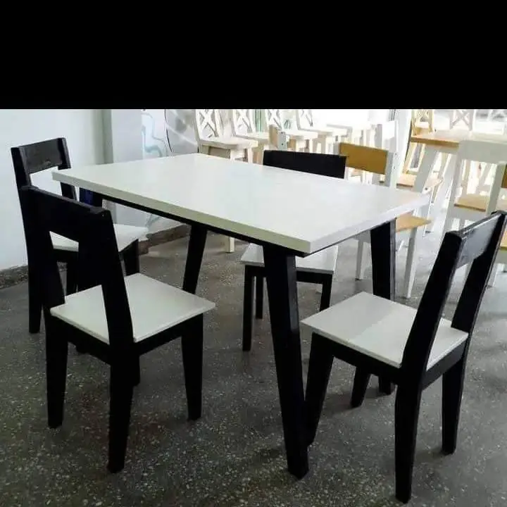 Juegos de comedor de pino macizo, realizamos envíos a domicilio. Abonas todo al recibir Contam
