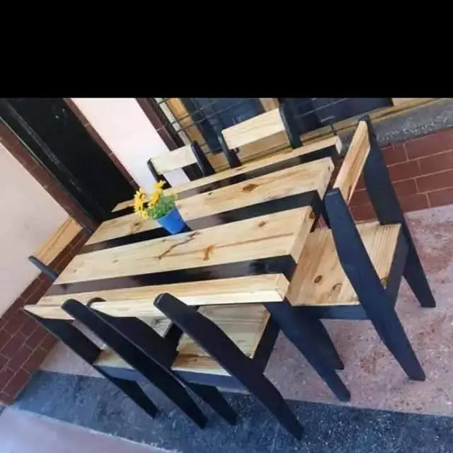 Juegos de comedor de pino macizo, realizamos envíos a domicilio. Abonas todo al recibir Contam
