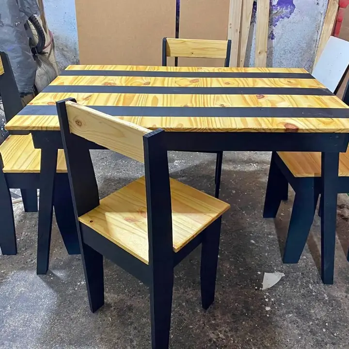Juego de comedor de mesa y silla de pino reforzadas